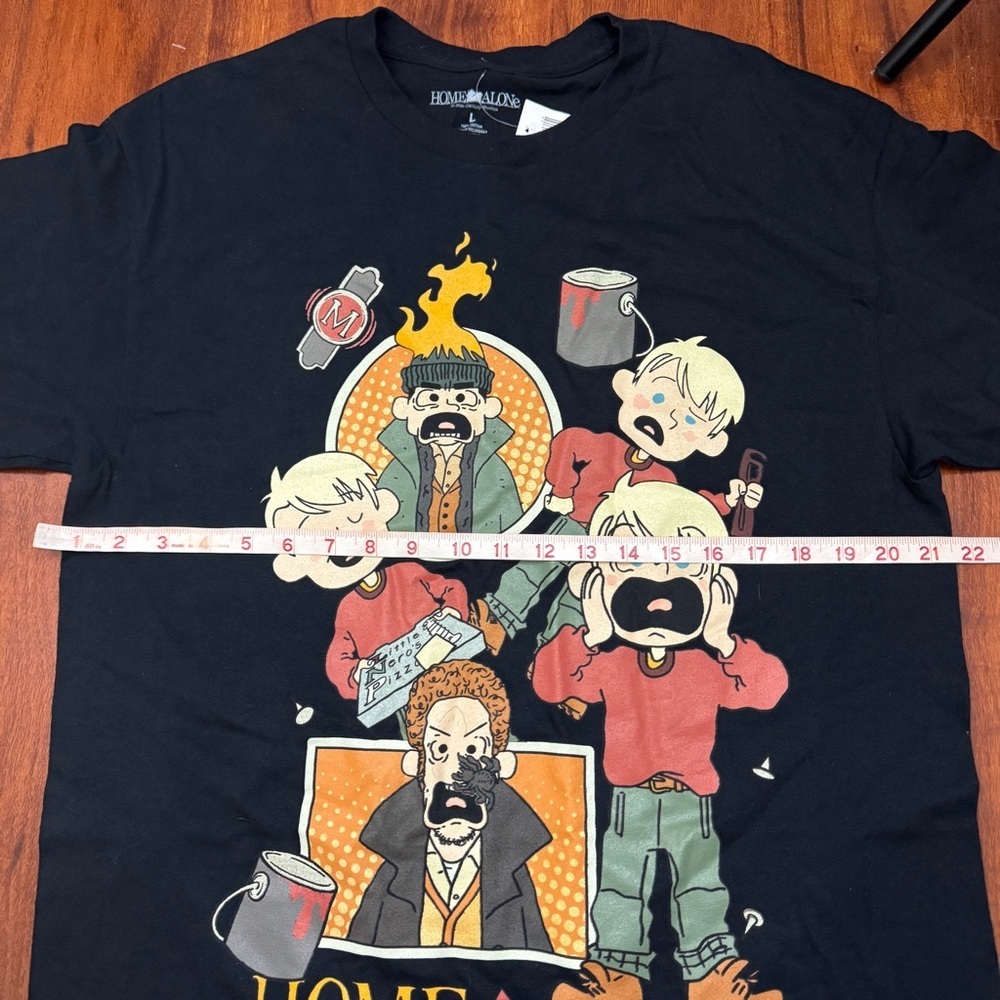 Home Alone Shirt Size Large vintage - Picture 4 of 5